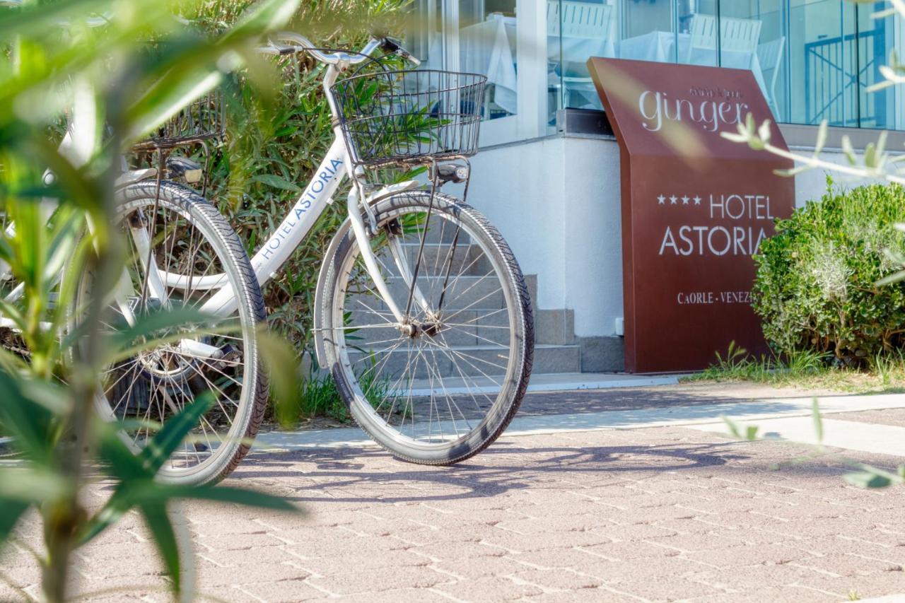Hotel Astoria Каорле Екстериор снимка