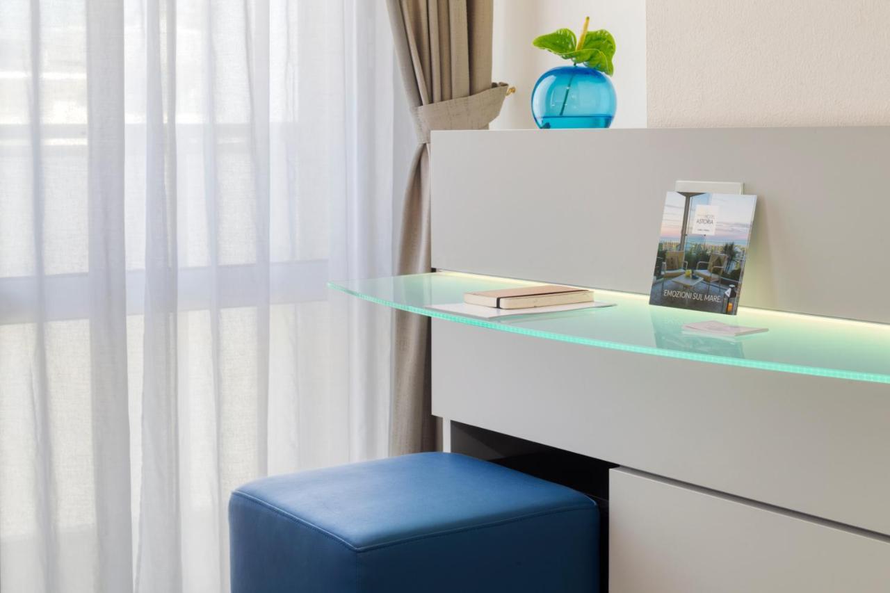 Hotel Astoria Каорле Екстериор снимка