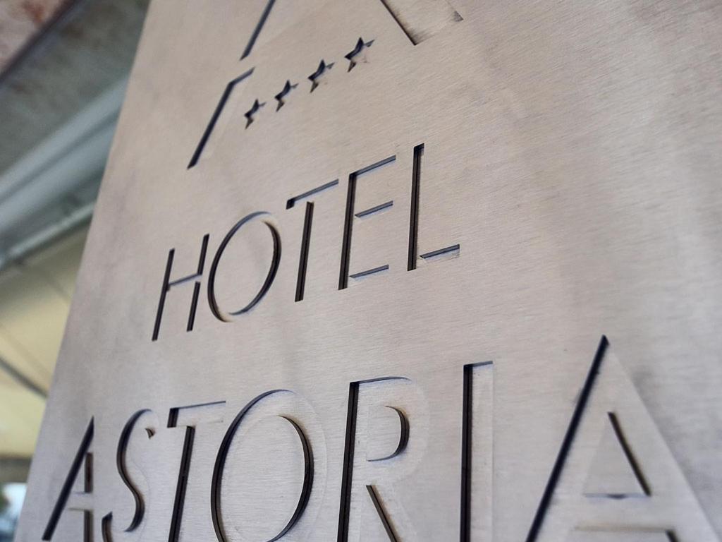 Hotel Astoria Каорле Екстериор снимка