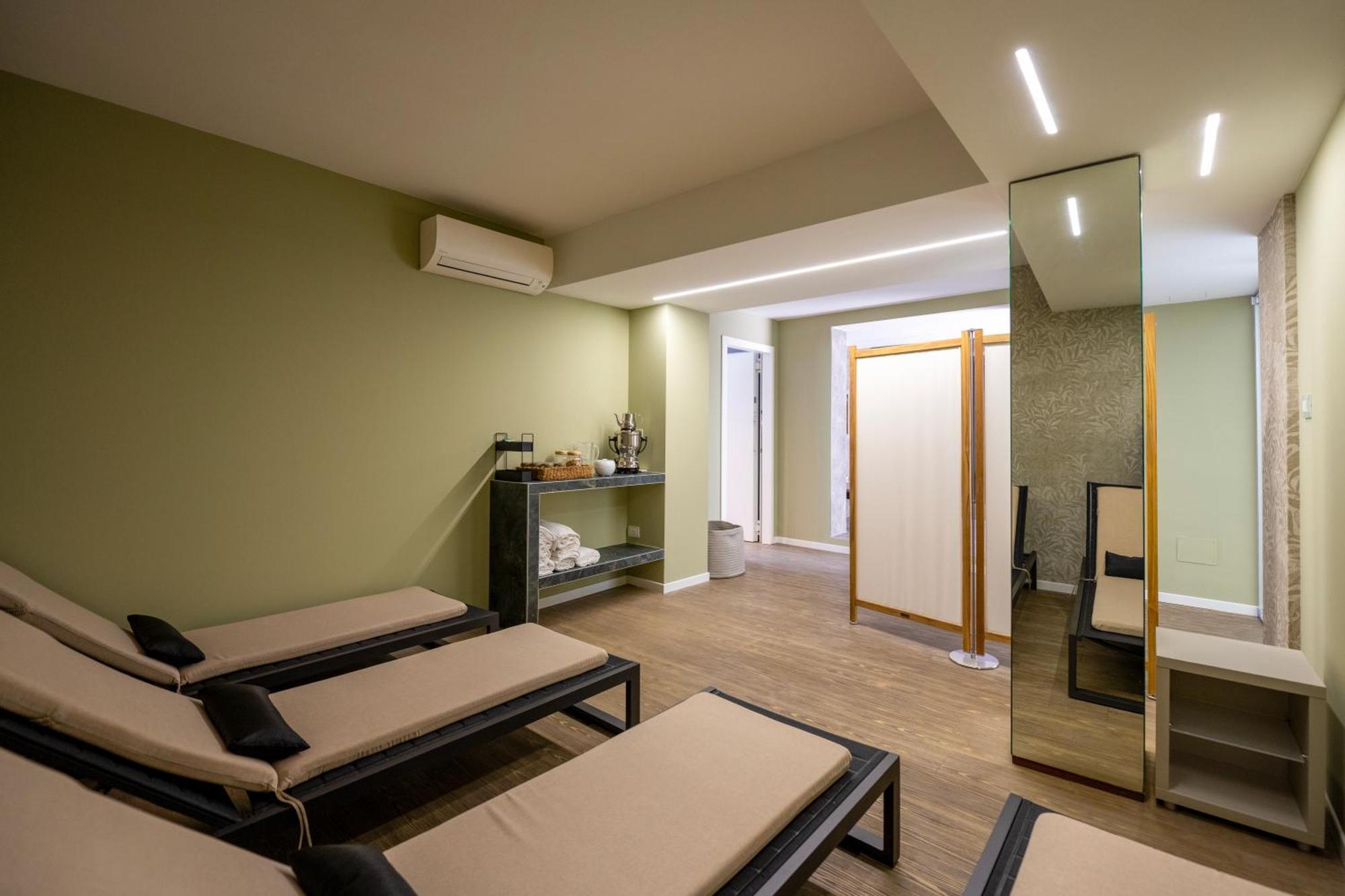 Hotel Astoria Каорле Екстериор снимка